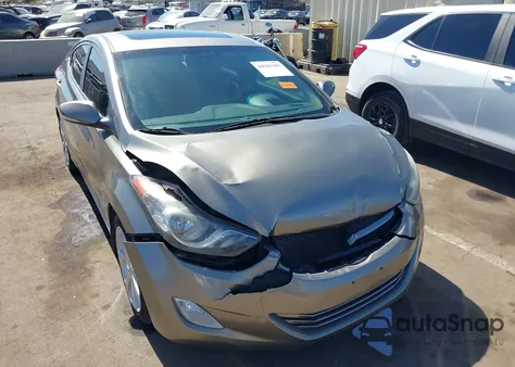 2013 Hyundai Elantra Limited из США, поврежденный, VIN 5NPDH4AE9DH395493